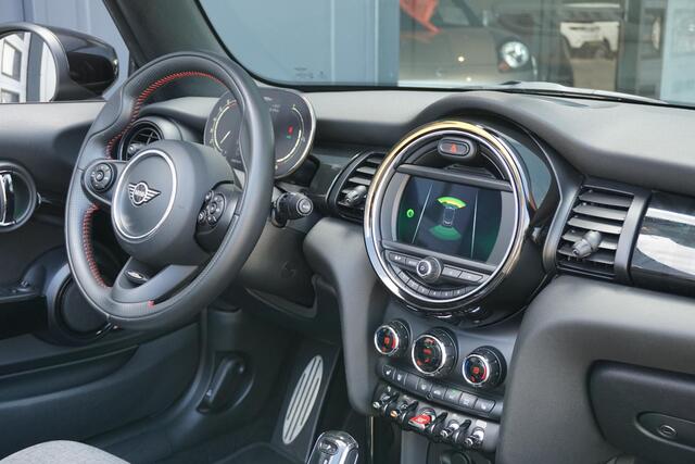 Mini COOPER Cabrio 1.5 Sidewalk Edition JCW + CAMERA / APPLE CARPLAY / STOELVERWARMING