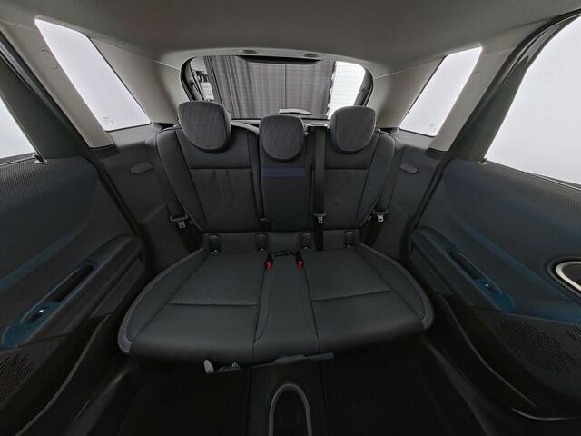 Mini COOPER 5-Deurs 1.5 C Classic | Pakket M | Comfort Access | Panoramadak | Stoelverwarming | Head-up display |