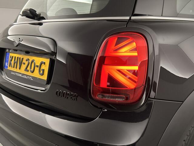 Mini COOPER Mini 1.5 Camden Plus Pano-dak/Head-Up Display/Camera/Leder