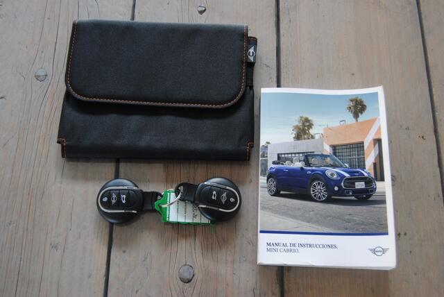 Mini COOPER Cabrio 1.5 Salt | Cruise | Stoelverwarming