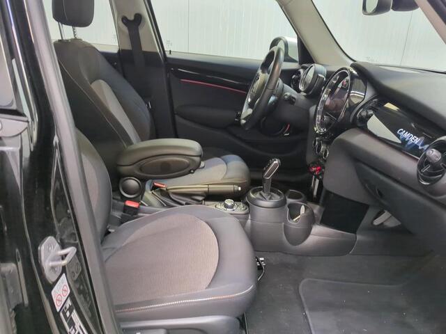 Mini COOPER 5-Deurs 1.5 Camden Edition