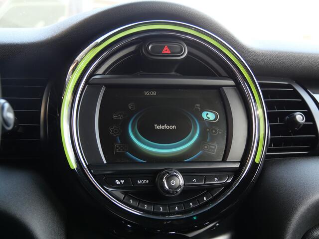 Mini COOPER 5-Deurs 1.5 Chili Serious Business