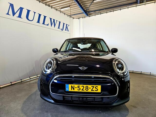 Mini COOPER 1.5 Business Edition / Camera / LED / Sfeer / NL Auto
