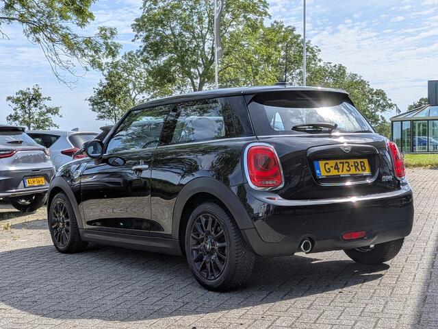 Mini COOPER 3-Deurs 1.5 | Automaat | All-season | Cruise control | Airco | Navi | Bluetooth
