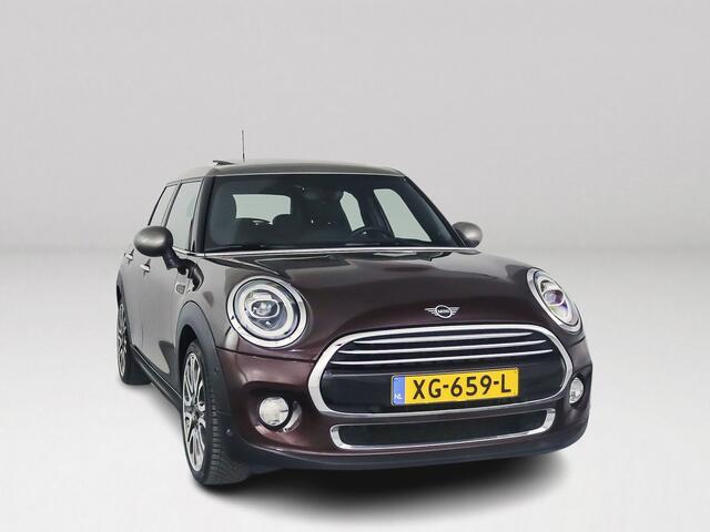 Mini COOPER 5-Deurs 1.5 Chili | Parkeersensoren | Stoelverwarming | Cruise control | Head-up display | Harman Kardon