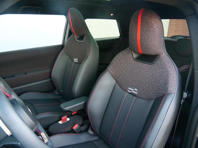 Mini COOPER 3-Deurs E 184 Pk John Cooper Works 40.7 kWh Panoramadak / Head-up / Winterpakket / Camera