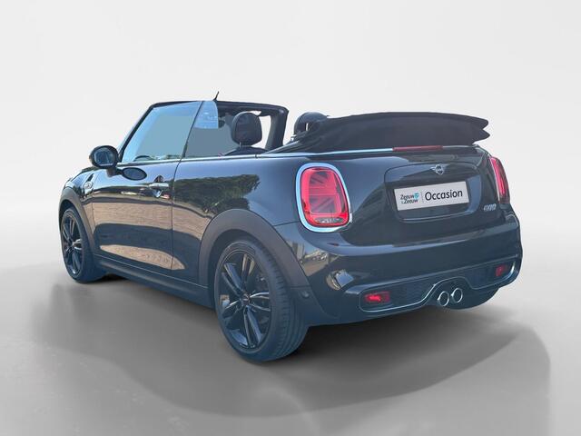 Mini COOPER Cabrio 1.5 Chili | NL-Auto | JCW Pakket | Camera | Navigatie | Vol-leder | PDC | Stoelverw. |