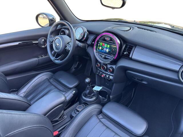Mini COOPER Cabrio 1.5 Chili | NL-Auto | JCW Pakket | Camera | Navigatie | Vol-leder | PDC | Stoelverw. |
