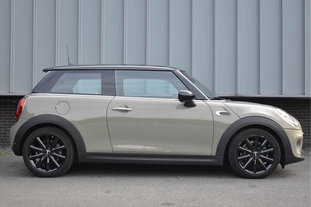 Mini COOPER 3-Deurs 1.5 Chili | Xenon | Carplay | Navi | Sportstoelen
