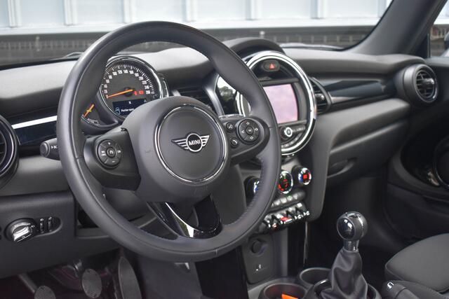 Mini COOPER 3-Deurs 1.5 Chili | Xenon | Carplay | Navi | Sportstoelen