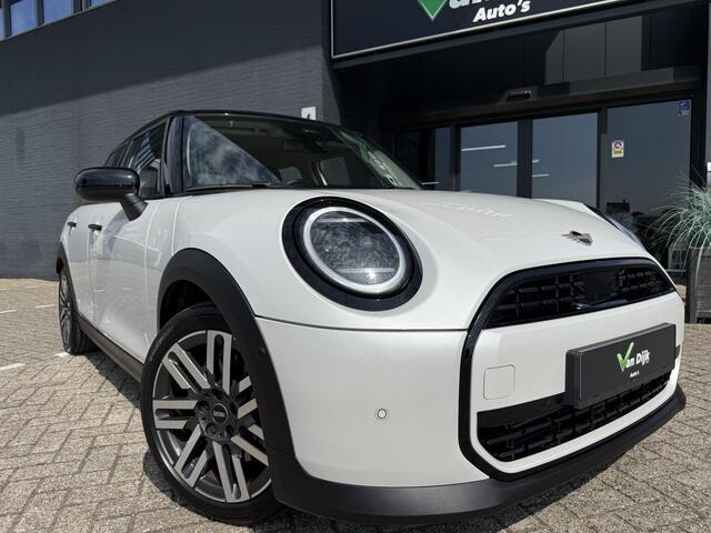 Mini COOPER 5-Deurs 1.5 C Classic S Navi Camera Pdc Head-Up Alarm