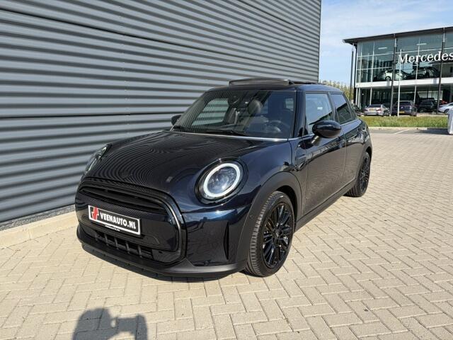 Mini COOPER 5-Deurs 1.5 Yours pano, nappa leder