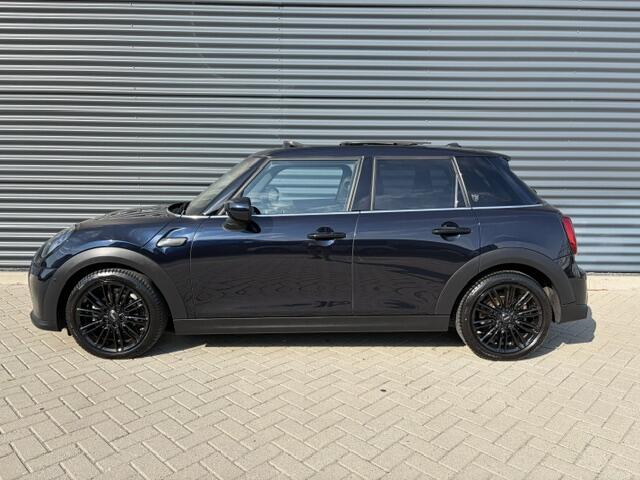 Mini COOPER 5-Deurs 1.5 Yours pano, nappa leder