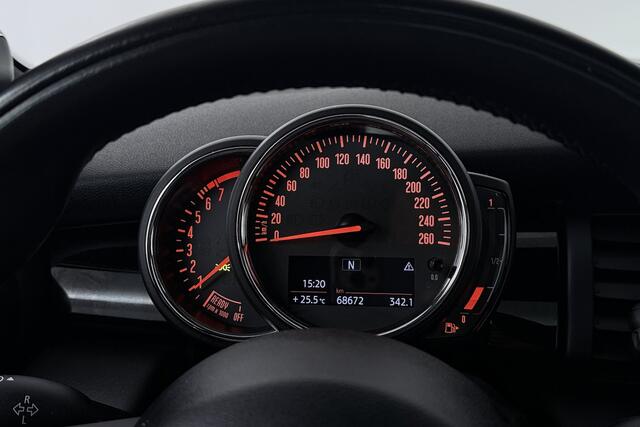 Mini COOPER 5-Deurs 1.5 Chili (PANORAMADAK, STOELVERWARMING, H/K AUDIO, DEALER ONDERHOUDEN)