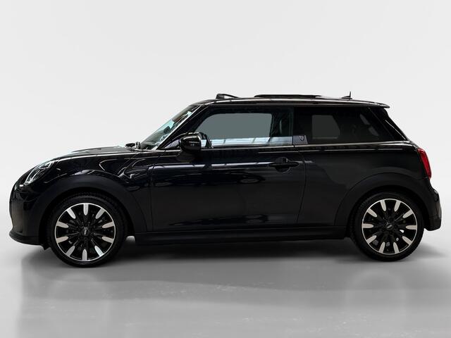 Mini COOPER 3-Deurs 1.5 MINI Yours I Panoramadak I Stoelverwarming I Cruise I Head-Up Display I Camera I CarPlay I Navi I