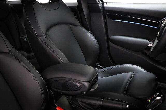 Mini COOPER 5-Deurs 1.5 Camden Edition | DRAADLOZE LADER | DAB | APPLE | CAMERA