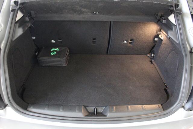 Mini COOPER Mini 1.5 Camden Edition Automaat | Navigatie | Climate Control | Cruise Control
