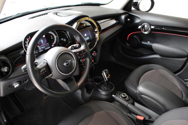 Mini COOPER Mini 1.5 Camden Edition Automaat | Navigatie | Climate Control | Cruise Control