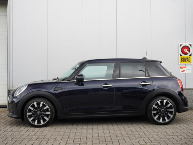 Mini COOPER 5-Deurs 1.5 Camden Leder | CarPlay | Goed onderhouden | Clima