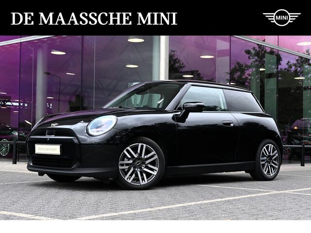 Mini COOPER Hatchback E / Classic / Pakket L / 17 inch Parallel Spoke 2-tone