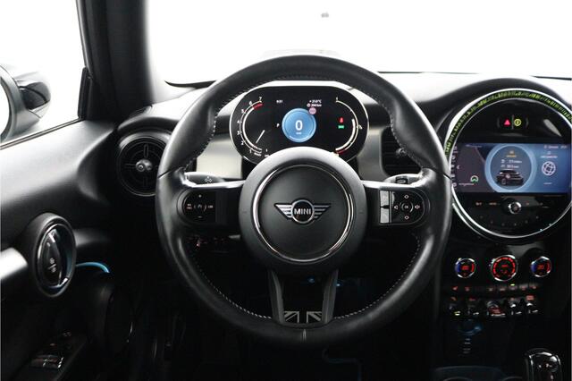 Mini COOPER 1.5 YOURS Edition | Pano | Leer | NAVI | DAB+ | LED | Head-Up - RIJKLAAR + BOVAG GARANTIE