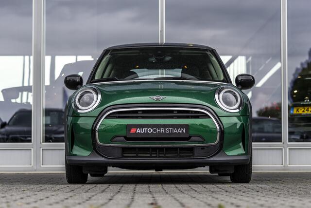Mini COOPER 3-Deurs 1.5 Camden Edition | Carplay | NL auto