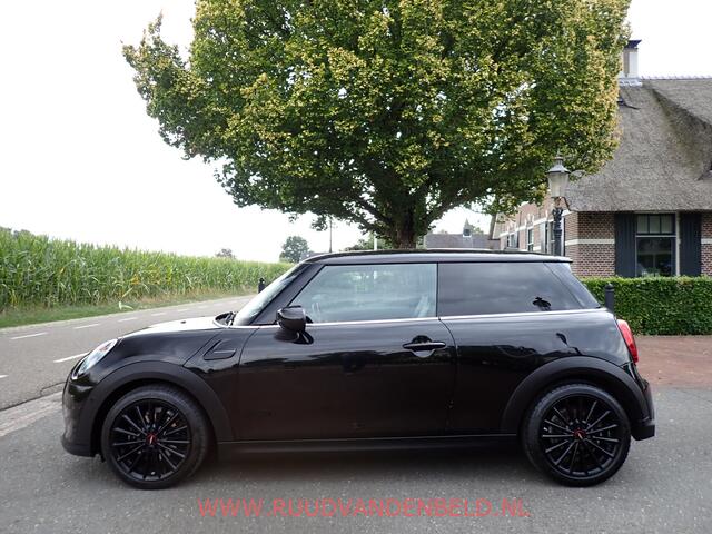 Mini COOPER 3-Deurs 1.5 HEAD-UP / SPORTSTOEL