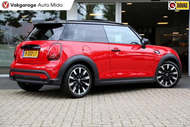 Mini COOPER 3-Deurs 1.5 Automaat Camden Plus Edition | Panorama | NL auto