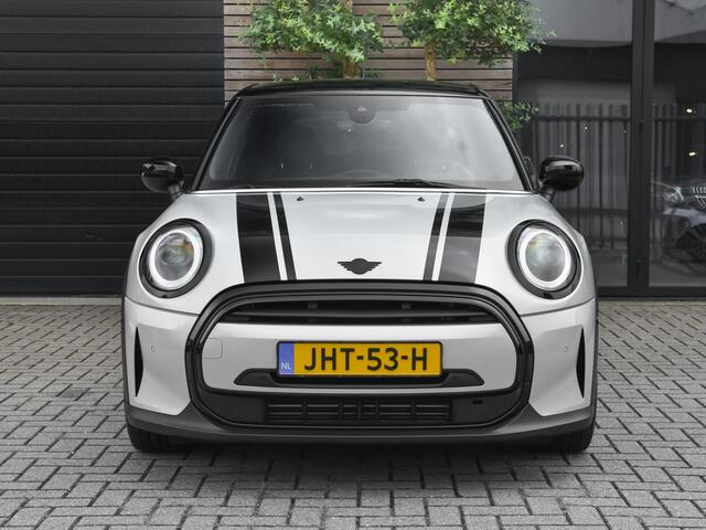 Mini COOPER 5-Deurs 1.5 Business Edition Leer Camera Led Navi Cruise