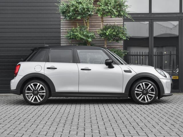 Mini COOPER 5-Deurs 1.5 Business Edition Leer Camera Led Navi Cruise