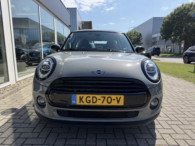 Mini COOPER 3-Deurs 1.5 Chili Speciaal Grijs metallic