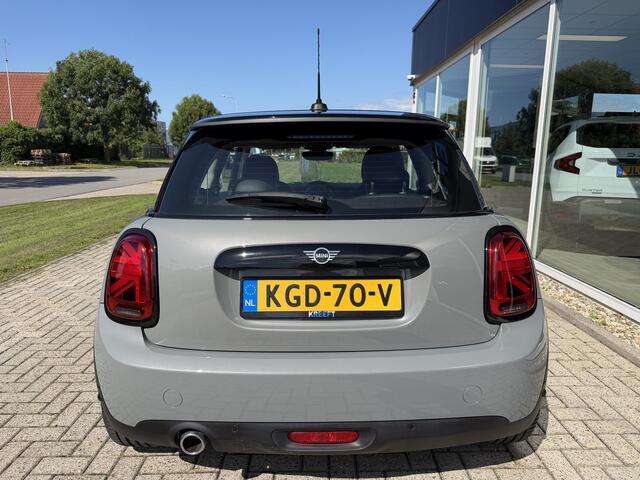 Mini COOPER 3-Deurs 1.5 Chili Speciaal Grijs metallic