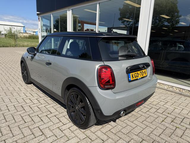 Mini COOPER 3-Deurs 1.5 Chili Speciaal Grijs metallic