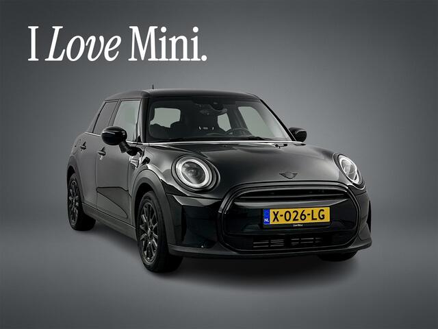 Mini COOPER 5-Deurs 1.5 Aut. Camden Black-Ed. Leder/Sportstoelen/Digi.Dashboard