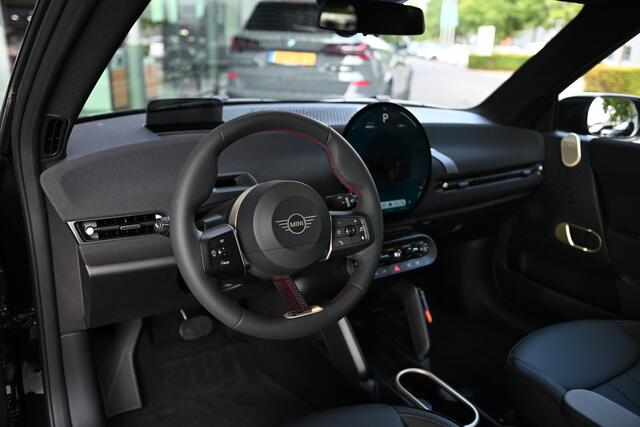 Mini COOPER Hatchback E / John Cooper Works / Pakket L / 18" JCW Lap Spoke 2-tone