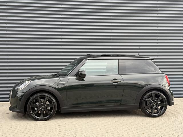 Mini COOPER 3-Deurs 1.5 Resolute Pano/Leder/H&K/Camera
