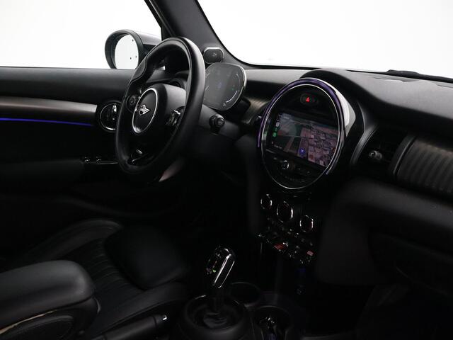Mini COOPER 5-Deurs 1.5 AUT. + LEDER | UNION JACK LED | HARMAN/KARDON | MINI YOURS | APPLE CARPLAY