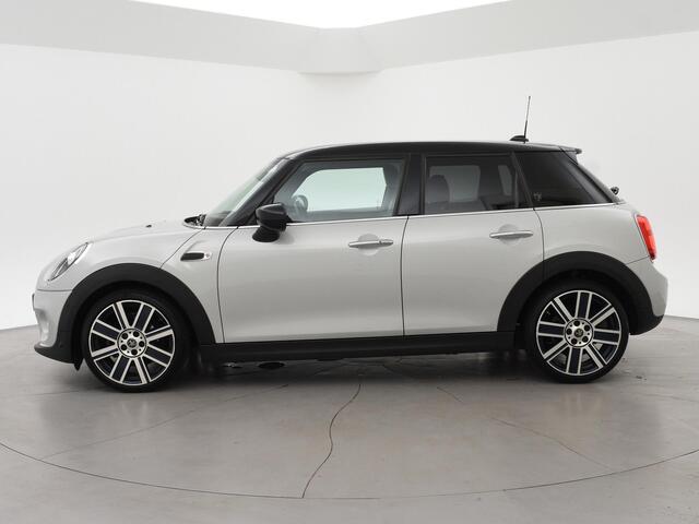 Mini COOPER 5-Deurs 1.5 AUT. + LEDER | UNION JACK LED | HARMAN/KARDON | MINI YOURS | APPLE CARPLAY