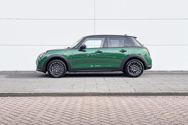 Mini COOPER 5-deurs 1.5 Cooper C Classic S | 17 Inch U-Spoke Grey | Meer MINI Weken 7000