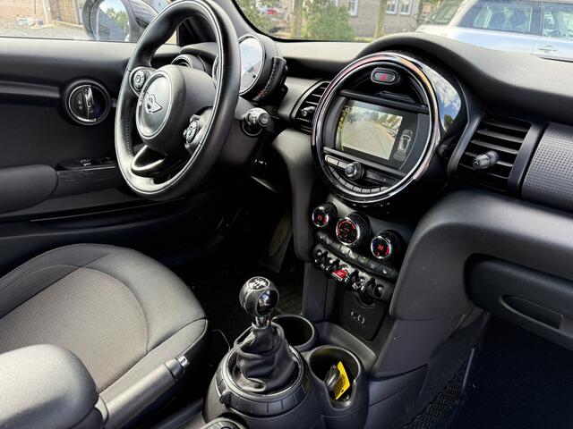 Mini COOPER 3-Deurs 1.5 Pepper. Navi,stoelverw.Camera. Moonwalk Grey !