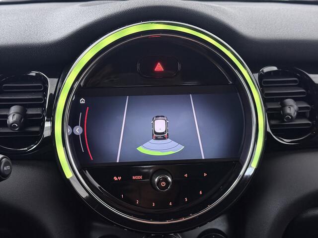Mini COOPER 3-Deurs 1.5 Business Edition | Climate Control | Navigatie | Parkeersensoren | LED | Onderweg-naar-dealer