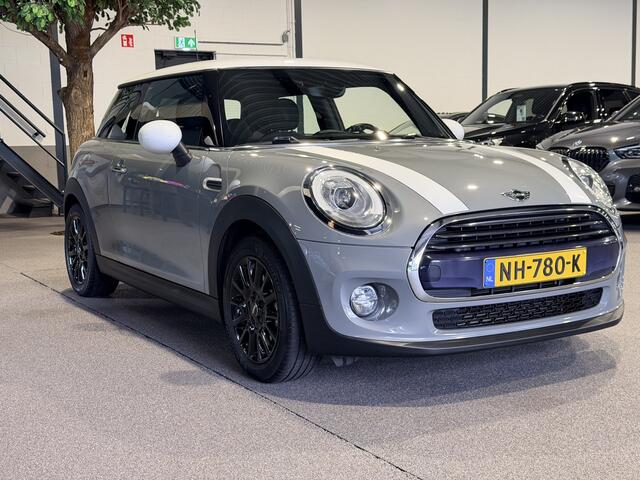 Mini COOPER 3-Deurs 1.5 Serious Business NAP | Nardo grey/White | Navigatie | LED | Stoelverwarming