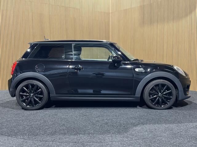 Mini COOPER Mini 1.5 Business | Airco | Cruise | Navi | Bluetooth |