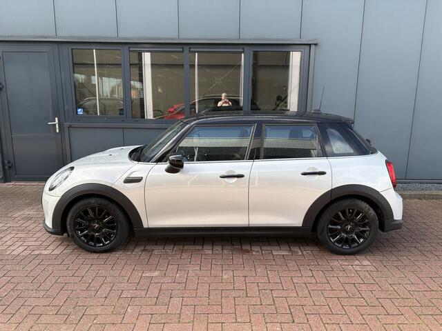 Mini COOPER 5-Deurs 1.5 136pk Bns.Edition 5-drs. NAVI/CARPLAY/CLIMA/CRUISE/PDC/LED