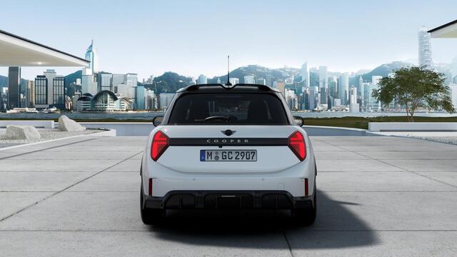 Mini COOPER 5-Deurs C | John Cooper Works uitvoering + Pakket M