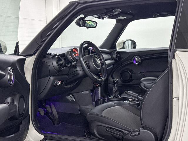 Mini COOPER 3-Deurs One | Cruise Control | MINI Connected | 16" LM Victory Spoke zwart |