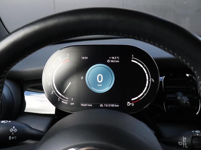 Mini COOPER 5-Deurs 1.5 MINI Yours | AUT. | SPORTSTOELEN | CAMERA | STOEL/STUURVERW. | CRUISE | NAVI |