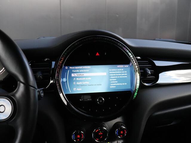 Mini COOPER 5-Deurs 1.5 MINI Yours | AUT. | SPORTSTOELEN | CAMERA | STOEL/STUURVERW. | CRUISE | NAVI |