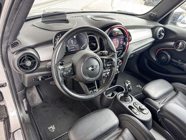 Mini COOPER 5-deurs 1.5 MINI Yours