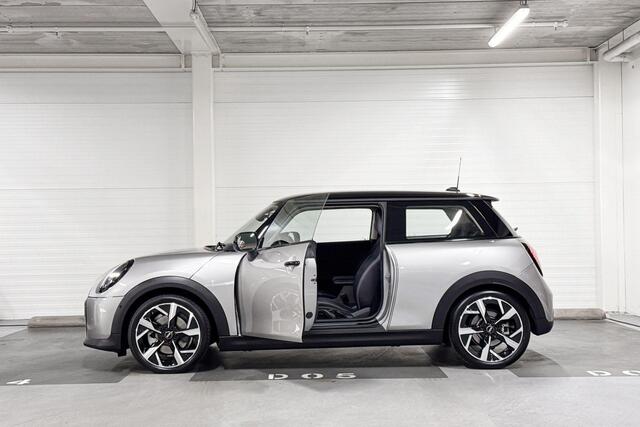 Mini COOPER 3-Deurs C Classic | Pakket XS | Stoelverwarming | Head-Up Display